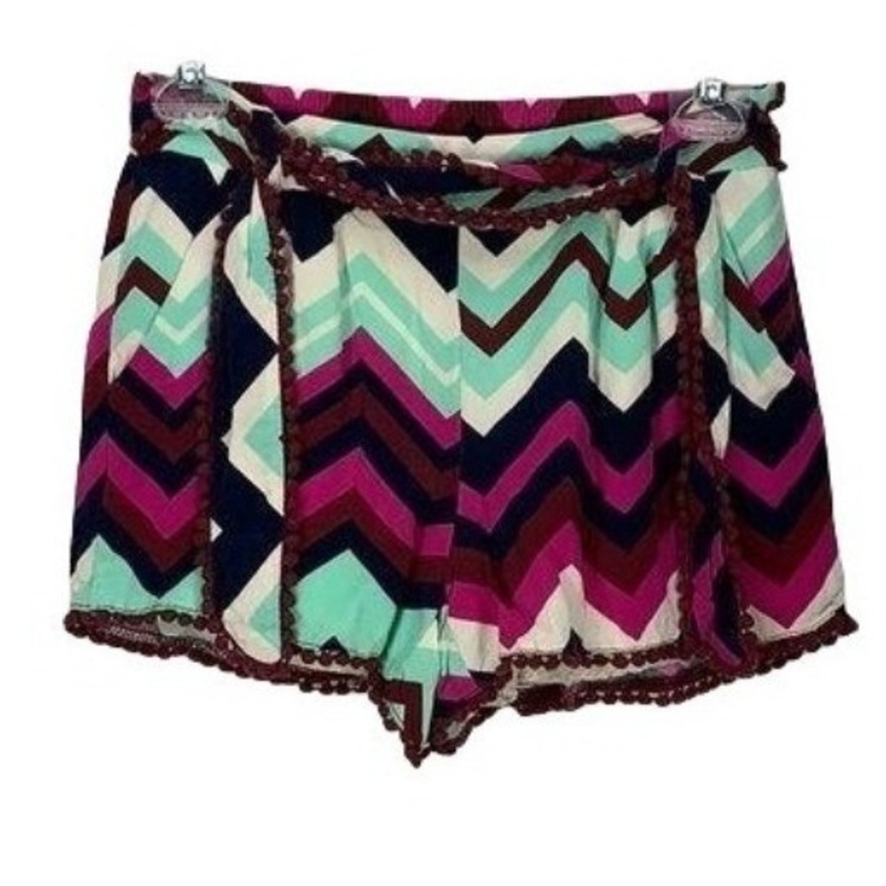 Justify Chevron Pom Pom Trim Shorts Teal Magenta Navy Small